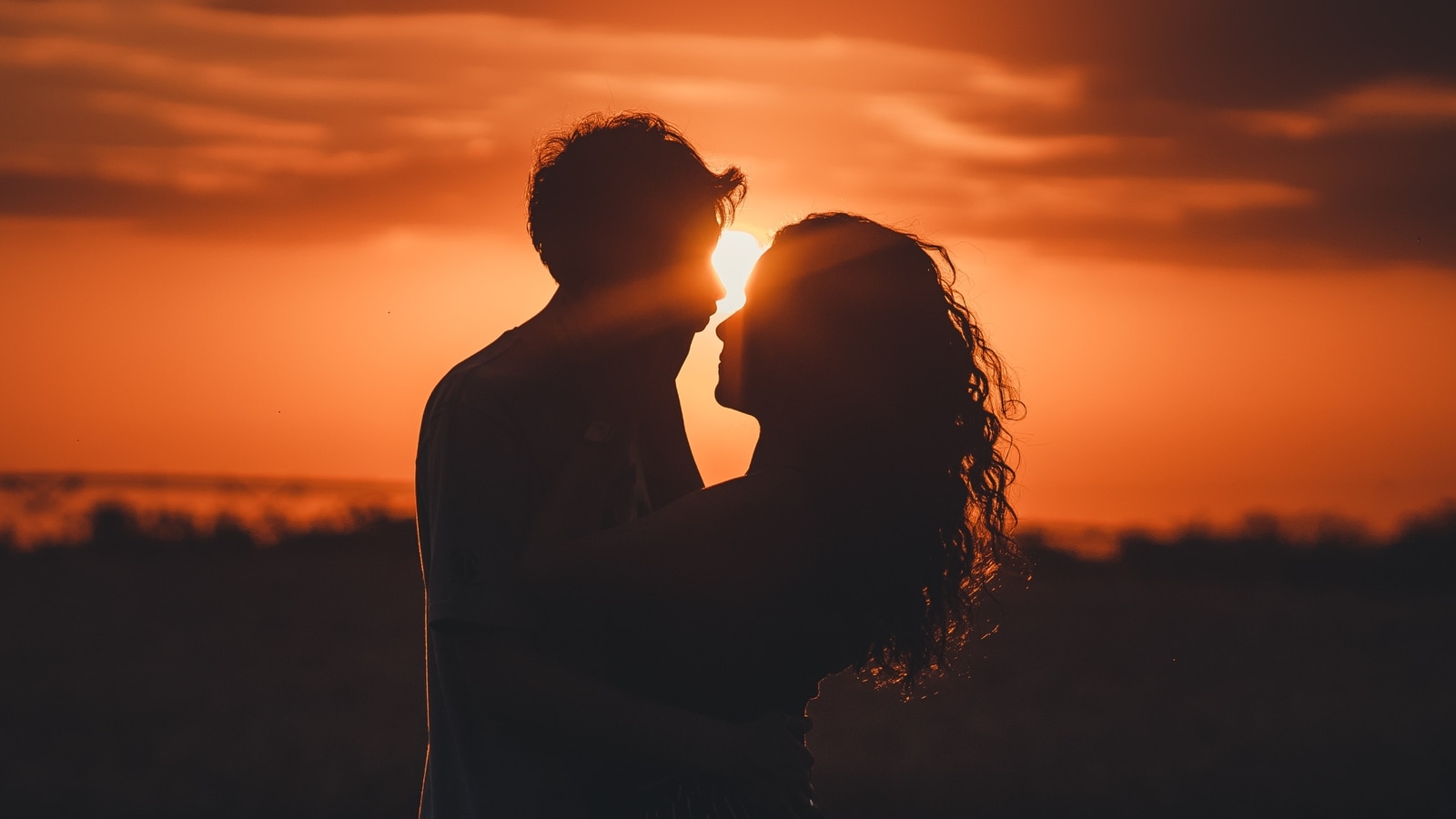 Love and Relationship Horoscope for 20 October , 2022 | Astrology